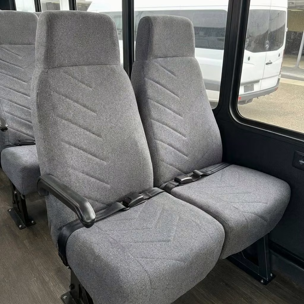 atascadero 18 passenger minibus high back seats
