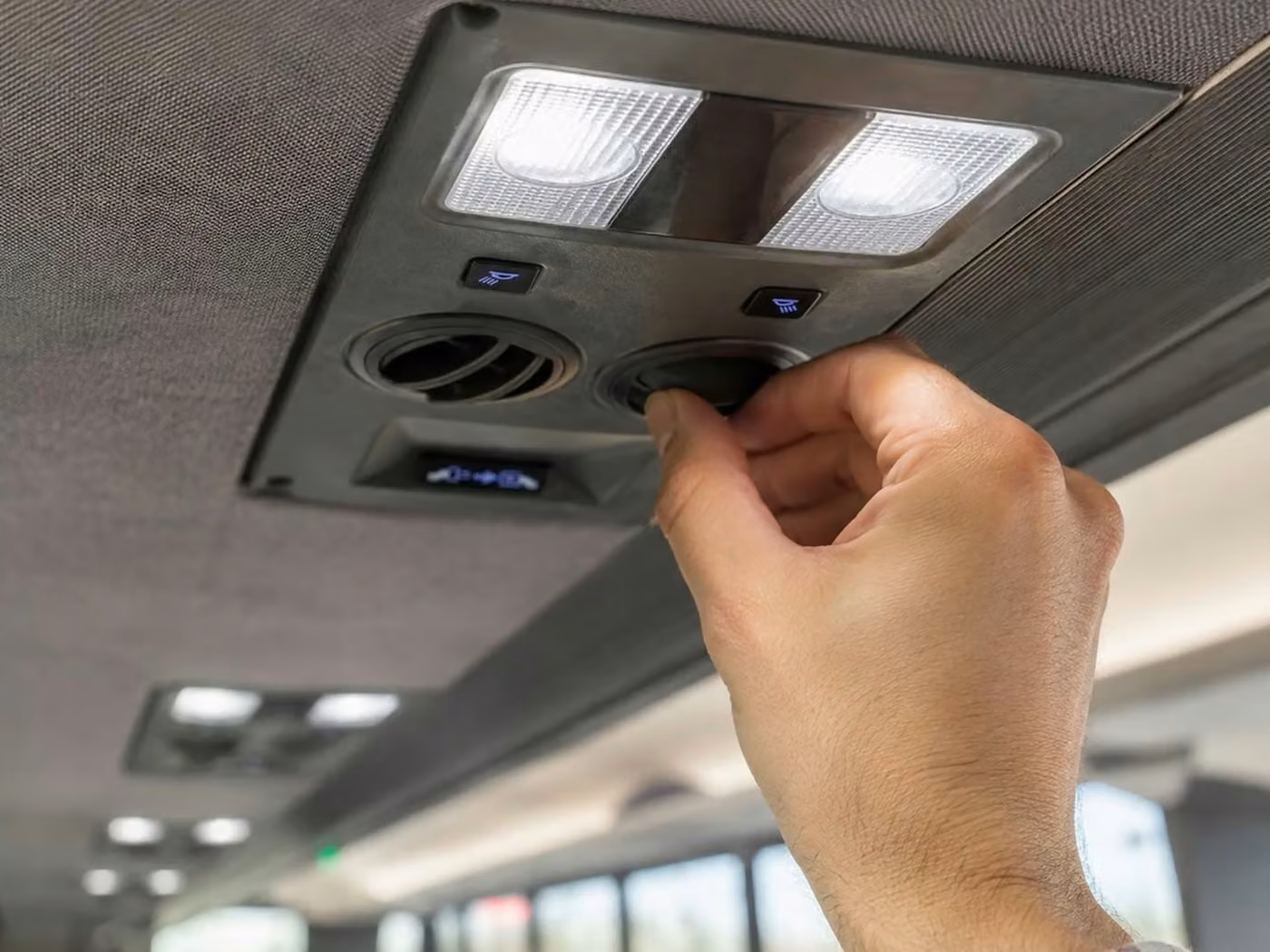 atascadero 25 passenger minibus air conditioning