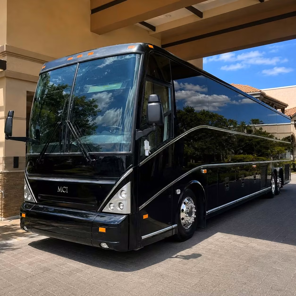 atascadero hotel and airport transfer services